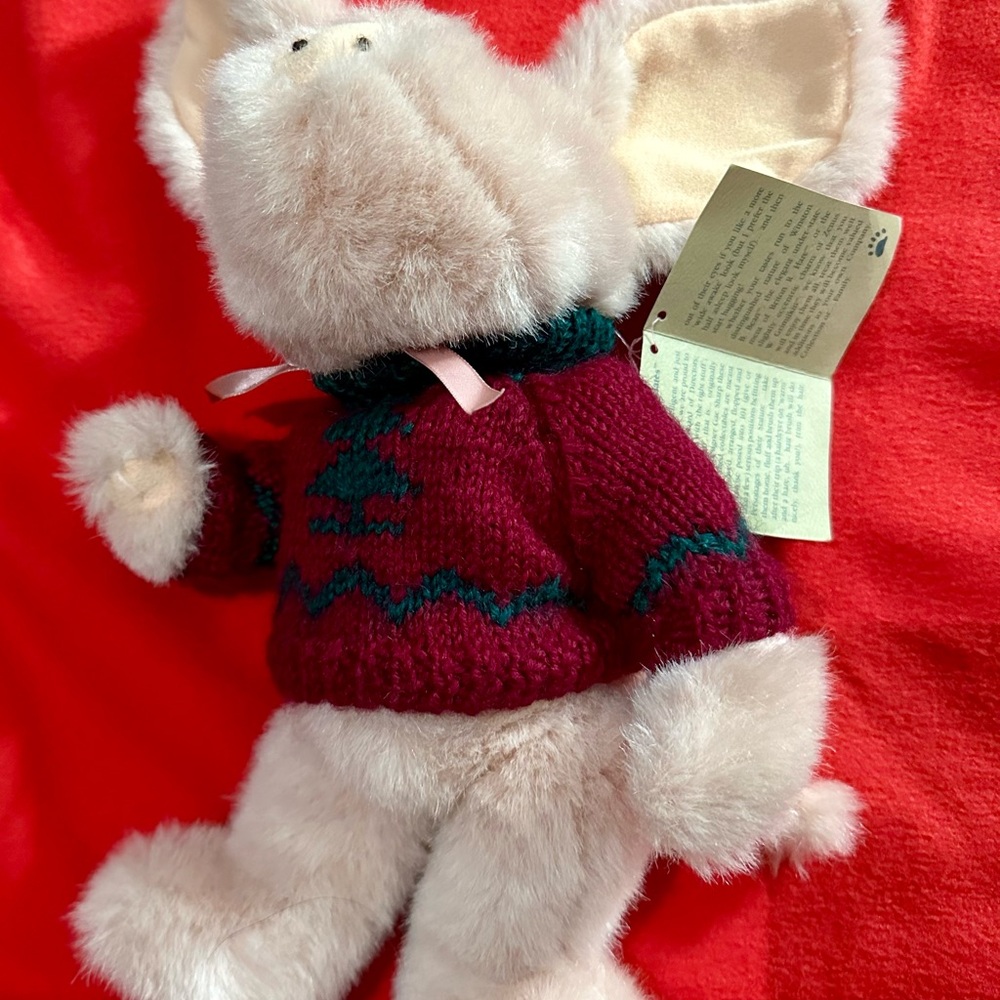 J.B. Bean series pig in Christmas sweater NWT great condition - Picture 4 of 10
